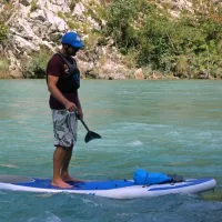 Regata jih je pritegnila 200