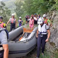 Regata jih je pritegnila 200