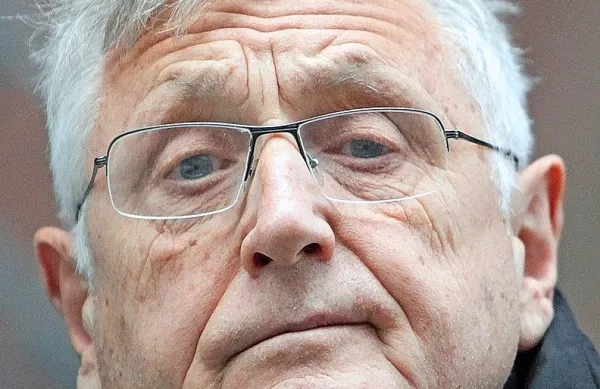 V Pragi je v soboto v 83. letu starosti umrl češki režiser in igralec 
Jirži Menzel.