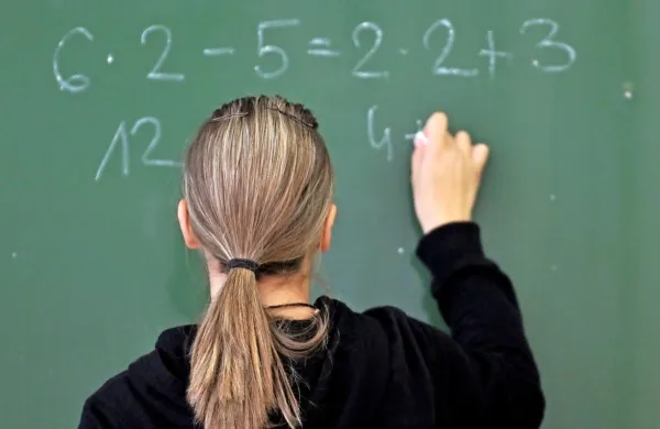 Večina hrva&scaron;kih &scaron;ol danes odprla vrata