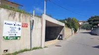 V Dekanih bodo obnovili 258 metrov dolg odsek ceste od  placa do 
športnega parka nad vasjo.