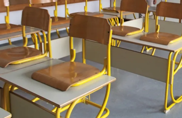 V karanteni en razred na O&Scaron; Spodnja Idrija