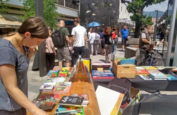 Festival Mesto knjige, letos še posebno bogat, bo do prihodnjega 
torka obogatil tudi sejem knjig.