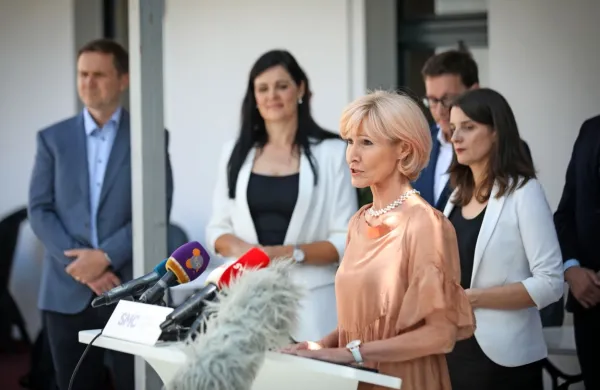 Ministrica Lilijana Kozlovič
