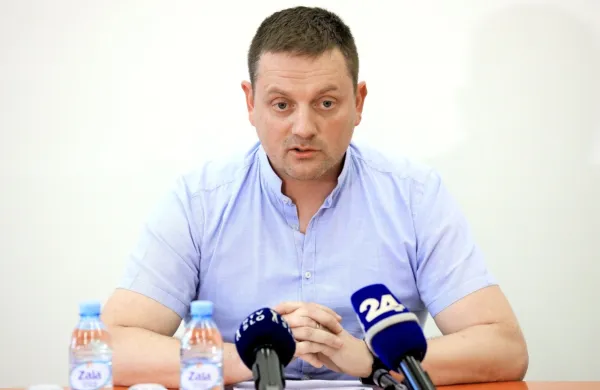 Predsednik sindikata Rok Cvetko  