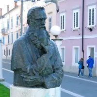 Oreste Dequel (1923-1985) - spominjali se ga bodo na petih razstavi&scaron;čih