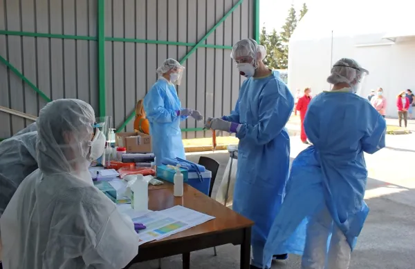 Preventivno testiranje je potrdilo 32 novih okužb med zaposlenimi 
v skupini Pivka-Delamaris. 