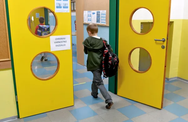 Po epidemiji v Sloveniji beležimo rekordni upad gibalne učinkovitosti in rekordni porast debelosti otrok.