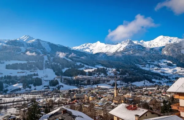 Zimska športno-turistična središča v Avstriji v novi sezoni ne bodo 
smela prirejati zabav. 
