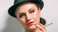 Vloga Aurore iz muzikala Kiss of the Spider Woman je bila Tjaši 
Fajdiga pisana na kožo.