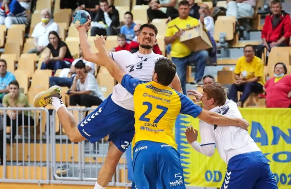 Rokometaši Ljubljane so na včerajšnji tekmi 4. kroga lige NLB v 
gosteh premagali Koper s 24:23 (13:13).