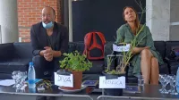 Življenjska in poklicna sopotnika Miha Nemec in Maja Poljanec 
Nemec  sta predstavo začela ustvarjati v domači dnevni sobi.    