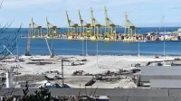   Logistična platforma  predstavlja  prvo etapo bodočega  osmega 
pomola.