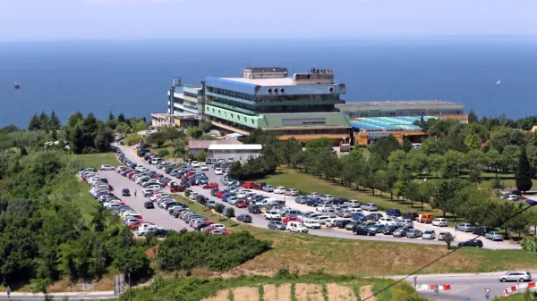 Izolske medicinske sestre bodo pomagale v UKC