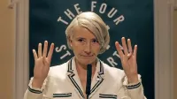 Osrednjo vlogo v kataklizmi Velike Britanije ima populistična 
političarka Vivien Rook, ki jo je upodobila Emma Thompson.