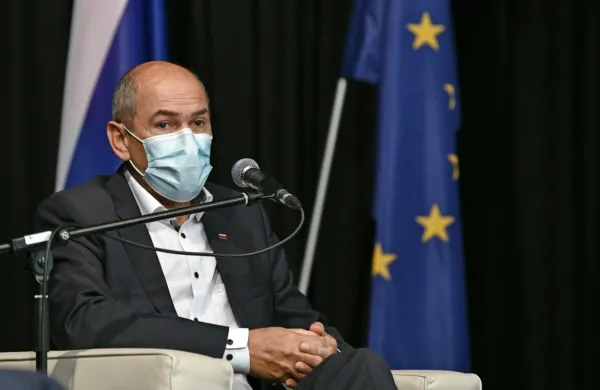 Premier Janez Janša