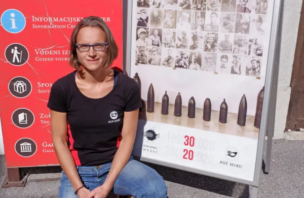 Maša Klavora upa na koordinatorsko vlogo pri povezovanju vseh 
držav in predstavljanju nekdanjih front  prve svetovne vojne. 
