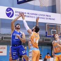 Novogori&scaron;ki rutinerji torpedirali oslabljene mornarje