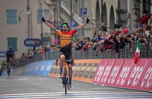 Slovenski kolesar Jan Tratnik je zmagovalec 16. etape dirke po 
Italiji od Vidma do San Daniele del Friulija.