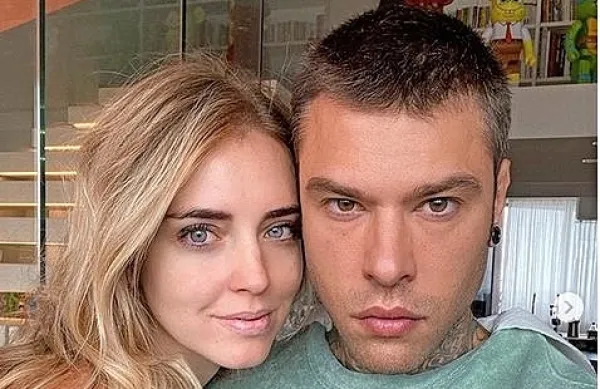 Najbolj slaven italijanski zvezdniški par, raper Fedez in modna 
vplivnica Chiara Ferragni, sta se pridružila vladnemu projektu pri 
promoviranju preventivnih ukrepov za zajezitev širjenja novega 
koronavirusa. (Foto vir: Instagram Fedez)