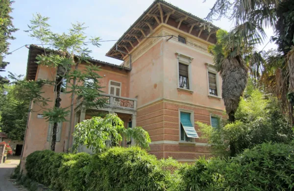 V portoroški Vili Napoli nameravajo vzpostaviti enoto za zagotavljanje dnevnih oblik varstva in enoto za nudenje začasnih 
namestitev za starejše.