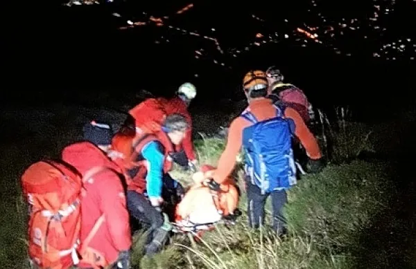Padalec si je po&scaron;kodoval koleno