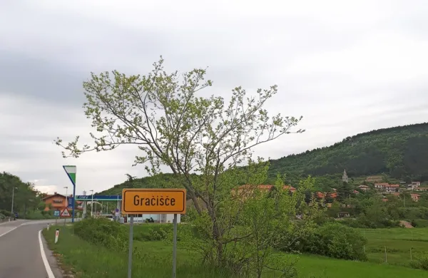 Pred šestimi leti so se Italijani začeli množično priseljevati v 
Gračišče.