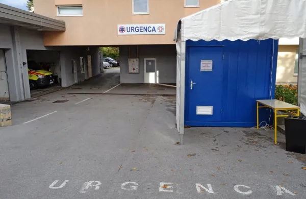 Urgenca v Sežani bo zdaj odprta tudi, ko bo reševalna ekipa na 
terenu. Paciente bo sprejemala triažna sestra. 