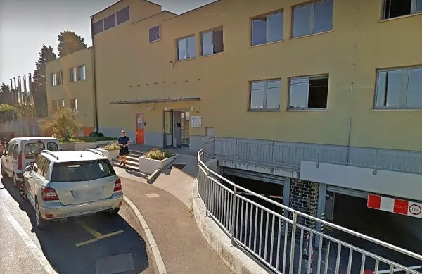 Garažna hi&scaron;a Arze bo med prazniki brezplačna