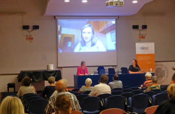 Na okrogli mizi so udeleženci spregovorili o položaju manjšin v 
času epidemije.