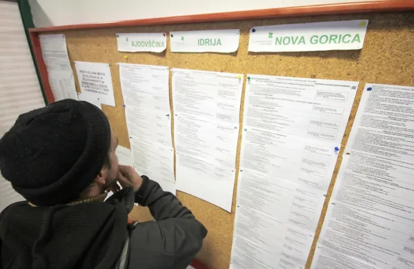 &Scaron;tevilo registriranih brezposelnih oktobra stagniralo