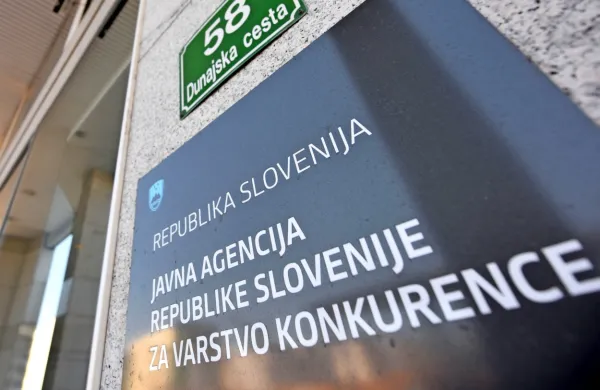 Agencija za varstvo konkurence (AVK) je uvedla postopek ugotavljanja prepovedanega omejevalnega sporazuma oz. usklajenega ravnanja med podjetji Butan plin, Ina Slovenija, Istrabenz 
plini in Plinarna Maribor.