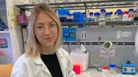 Michela Lisjak bi tudi v prihodnosti  želela ostati pri raziskavah 
genske terapije. Zanimajo jo bolezni živčnega sistema ali delo z 
matičnimi celicami.