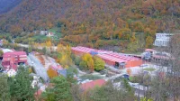 S Kolektorja, kjer je šest vzdrževalcev predčasno umrlo, nam niso odgovorili na vprašanje, zakaj delavcem ne pokažejo varnostnih 
listov, ki jim po zakonih morajo biti dostopni, da bi se lahko zaščitili.