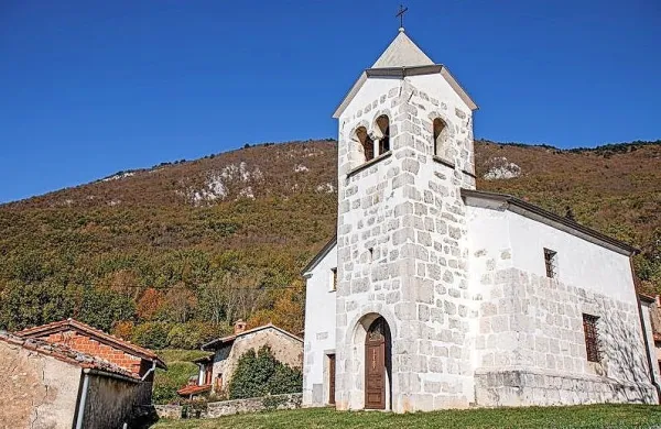 Vas Šmihel je prejela prvo nagrado na mednarodnem natečaju La 
Fabbrica nel Paesaggio v sekciji “tuji udeleženci”.
