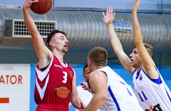Urbas in Radanovič v dresu Portoroža