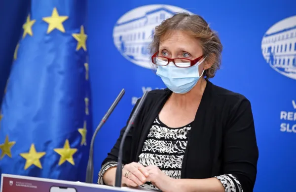 Sekretarka iz direktorata za zdravstveno varstvo na ministrstvu za 
zdravje Doroteja Novak Gosarič