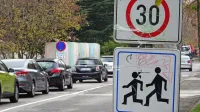 Občinski svetniki v Komnu in Divači so glasovali proti novim 
cenam vrtca. Položnice tako ostajajo enake.  