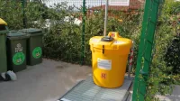 V občini Piran so minule dni prvi zbiralnik za odpadno olje     postavili  na ekološki otok na Vojkovi ulici. 