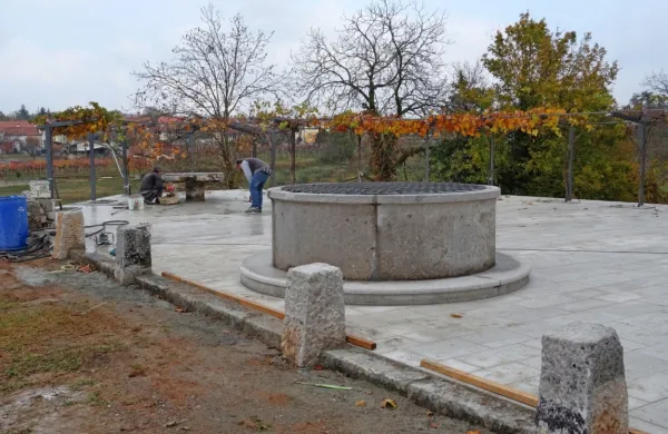 Pri starih &ldquo;&scaron;tirnah&rdquo; bo spet prostor za va&scaron;ko druženje
