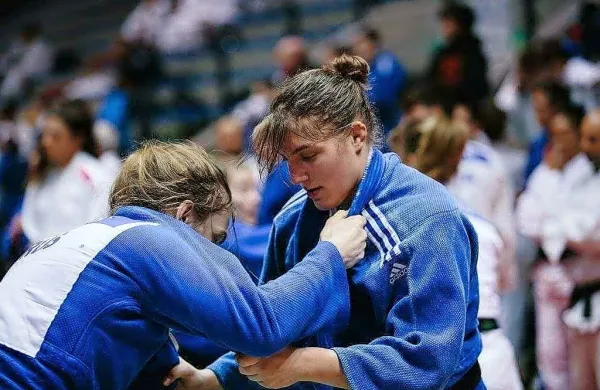 Andreja Leški (desno) je s petim mestom dosegla svojo najboljšo uvrstitev na evropskih prvenstvih. 