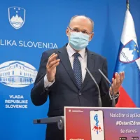 Vladni govorec Jelko Kacin