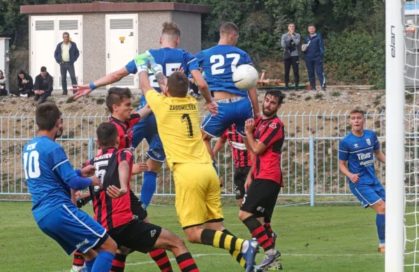 Primorski klubi so bili v jesenskem delu drugoligaške sezone 
večinoma  v podrejenem položaju.