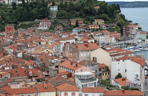 Turistični boni so marsikje, zlasti v slovenski Istri, v gorskih destinacijah in termah, rešili poletno turistično sezono.