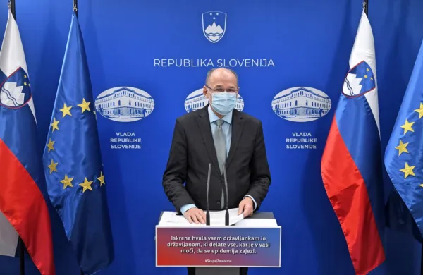 Vladni govorec Jelko Kacin