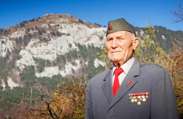 Izidor Čebron, eden še zadnjih borcev 1. prekomorske brigade, je 
praznoval 95. rojstni dan. 