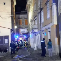 Požar so pogasili, stanovalci so na varnem