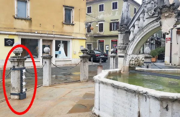 Namestitev reflektorjev, ki osvetljujejo vodnjak Da Ponte, je bila 
za zavod za varstvo kulturne dediščine sprejemljiva.