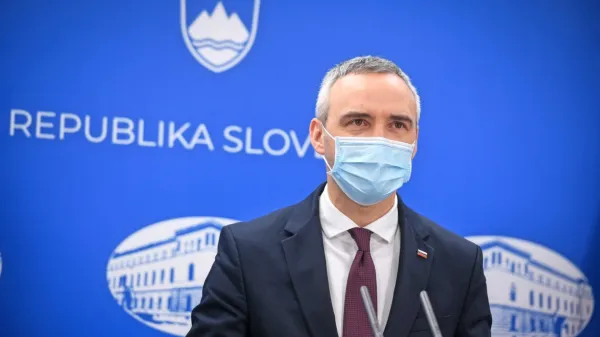 Minister za delo, družino in socialne zadeve Janez Cigler Kralj