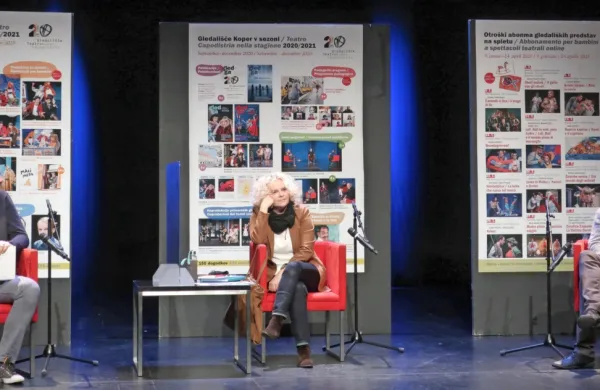 Z leve: koordinator in organizator kulturnih programov Matej 
Sukič, direktorica Gledališča Koper Katja Pegan in igralec Igor 
Štamulak.